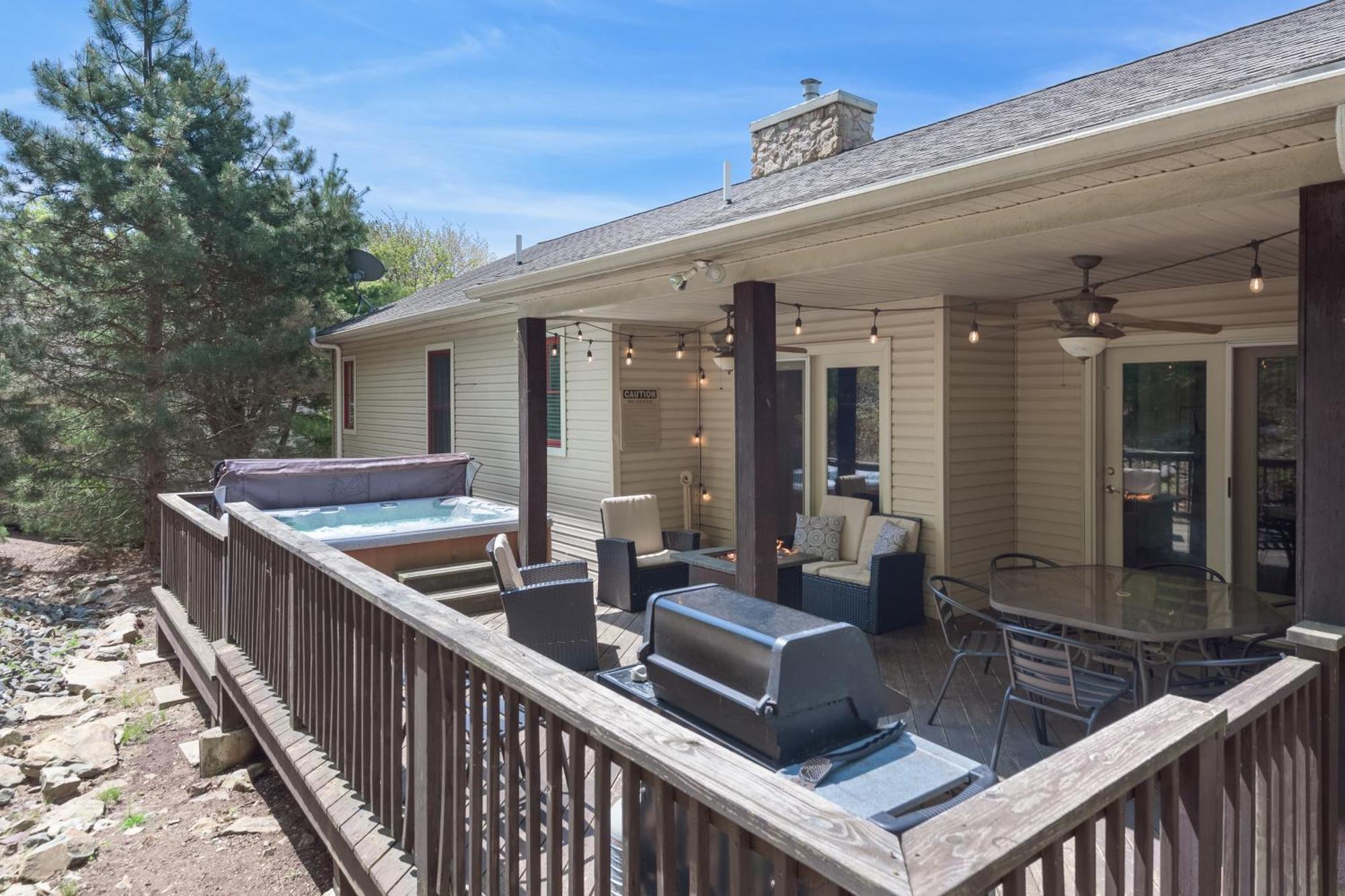 6 Fieldstone Ct Villa Lake Harmony Exterior photo